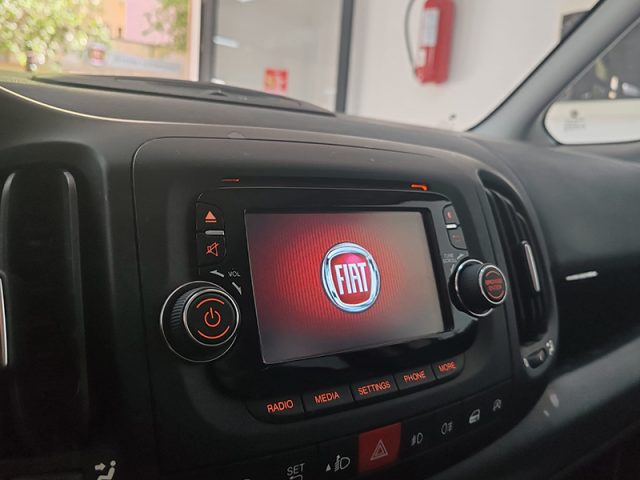 FIAT 500L usata, con USB