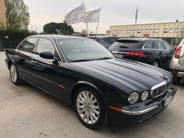 JAGUAR XJ8 usata, con Alzacristalli elettrici