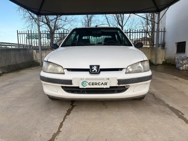 PEUGEOT 106 usata, con Autoradio