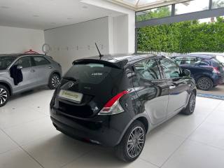 LANCIA Ypsilon usata, con Controllo trazione