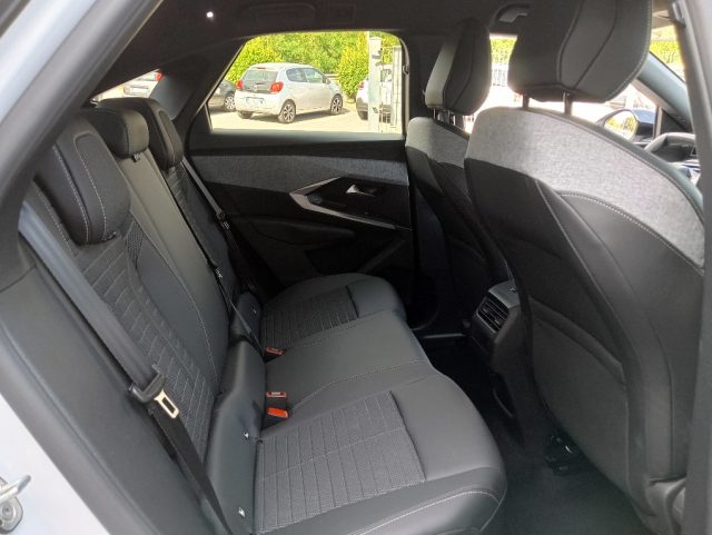 PEUGEOT 3008 usata, con USB