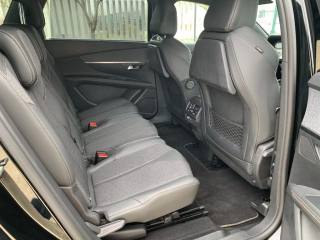 PEUGEOT 5008 usata, con Controllo automatico clima