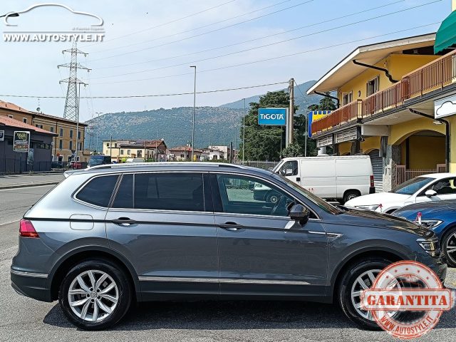 VOLKSWAGEN Tiguan Allspace usata, con Autoradio