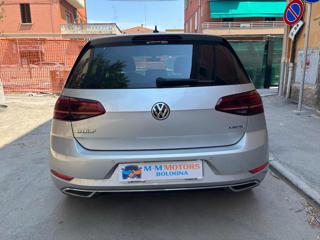 VOLKSWAGEN Golf usata, con Autoradio