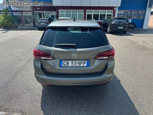 OPEL Astra usata, con Alzacristalli elettrici