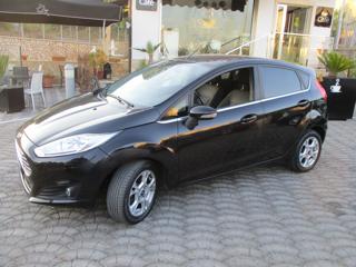 FORD Fiesta usata, con Autoradio