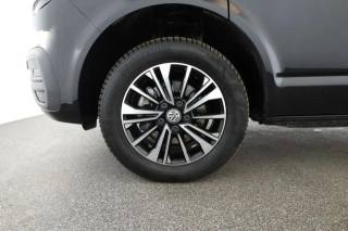 VOLKSWAGEN Caravelle usata, con Chiusura centralizzata