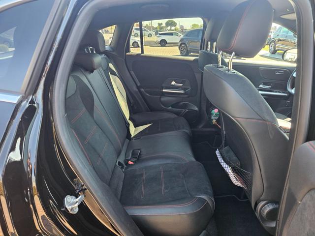 MERCEDES-BENZ GLA 220 usata, con Sedili riscaldati