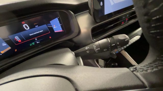 JEEP Avenger usata, con ESP