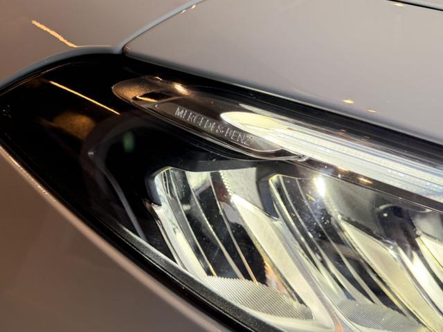 MERCEDES-BENZ A 200 usata, con Leve al volante