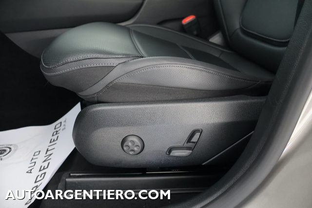 MERCEDES-BENZ GLC 220 usata, con Autoradio digitale
