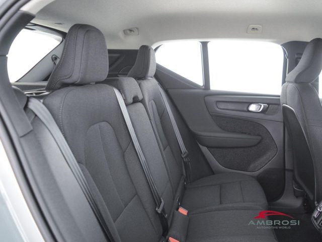 VOLVO XC40 usata 10