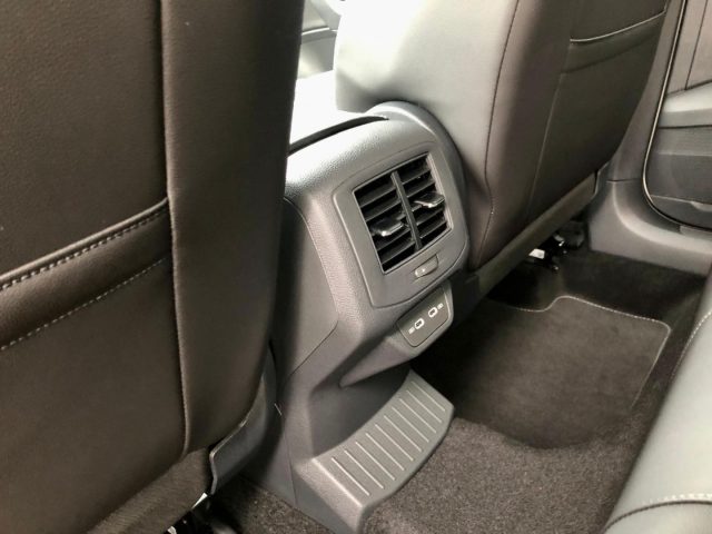 VOLKSWAGEN T-Roc usata, con ESP