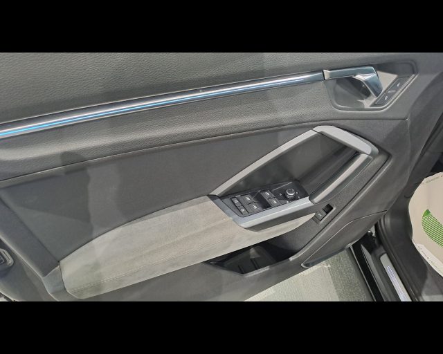 AUDI Q3 usata 36