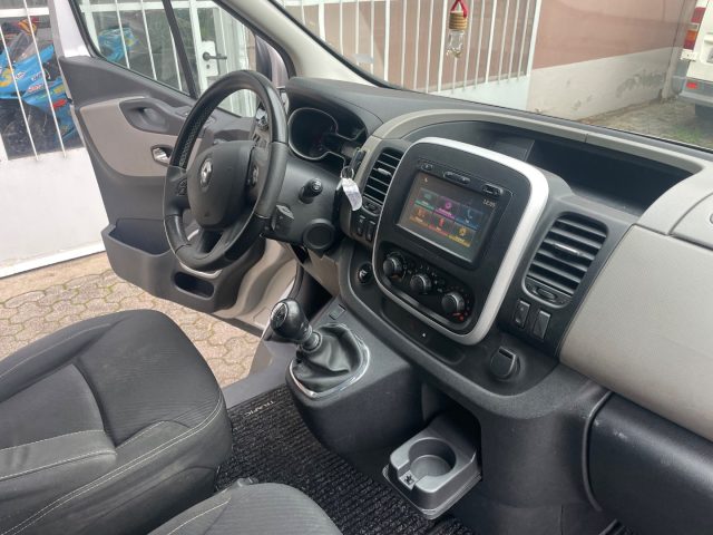 RENAULT Trafic usata, con Bluetooth