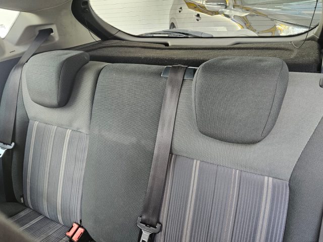 FORD Fiesta usata, con USB