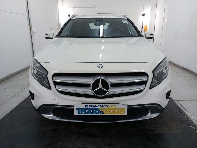 MERCEDES-BENZ GLA 200 usata 6