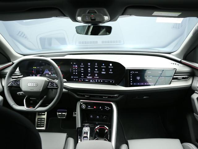 AUDI Q5 usata, con Controllo automatico clima