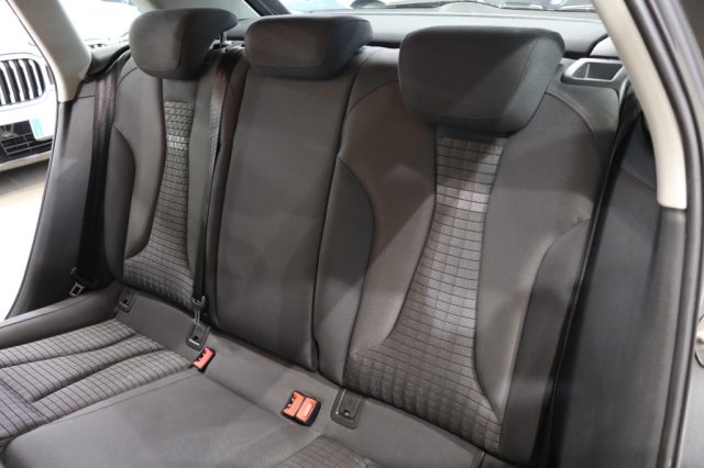 AUDI A3 usata, con Airbag testa