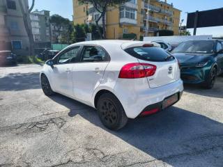 KIA Rio usata, con Autoradio
