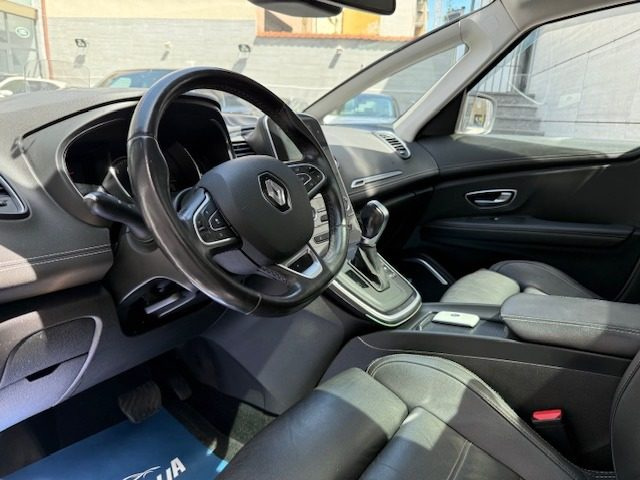 RENAULT Scenic usata, con Cerchi in lega