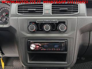 VOLKSWAGEN Caddy usata, con USB