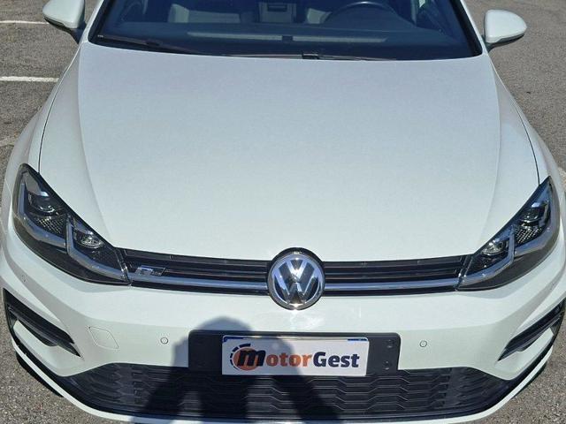 VOLKSWAGEN Golf usata, con Autoradio digitale