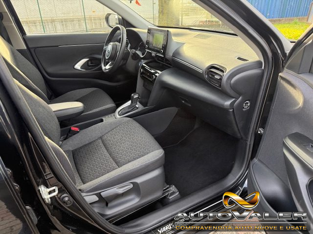 TOYOTA Yaris Cross usata, con Cerchi in lega