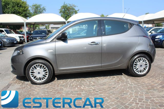 LANCIA Ypsilon usata, con Servosterzo