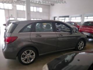 MERCEDES-BENZ B 180 usata, con Bluetooth