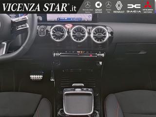 MERCEDES-BENZ A 200 usata, con Chiusura centralizzata