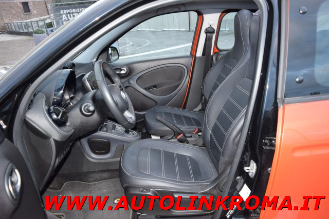 SMART ForFour usata, con USB