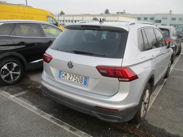 VOLKSWAGEN Tiguan usata, con Airbag