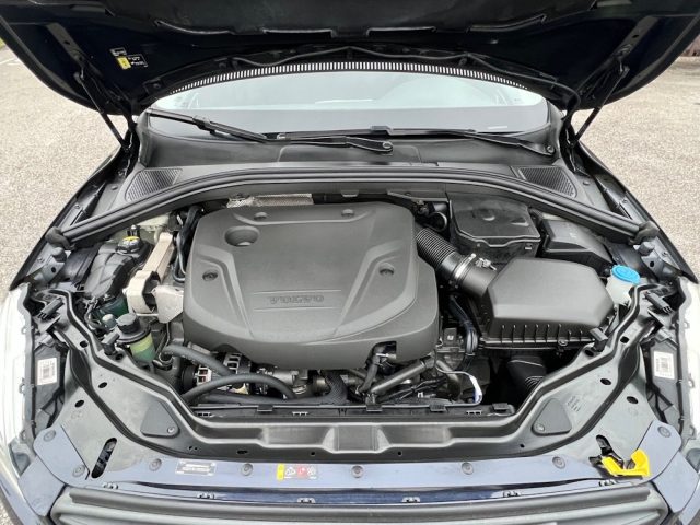 VOLVO XC60 usata, con Autoradio digitale