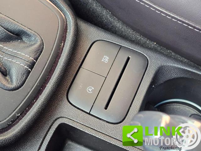 FORD Fiesta usata, con USB