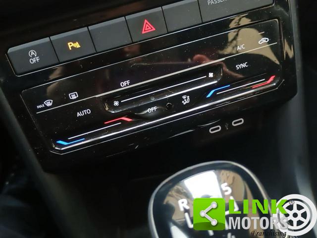 VOLKSWAGEN T-Cross usata 41