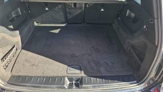 MERCEDES-BENZ GLB 200 usata, con Fari LED