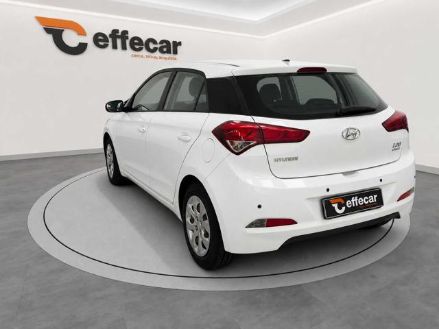 HYUNDAI i20 usata, con Airbag Passeggero
