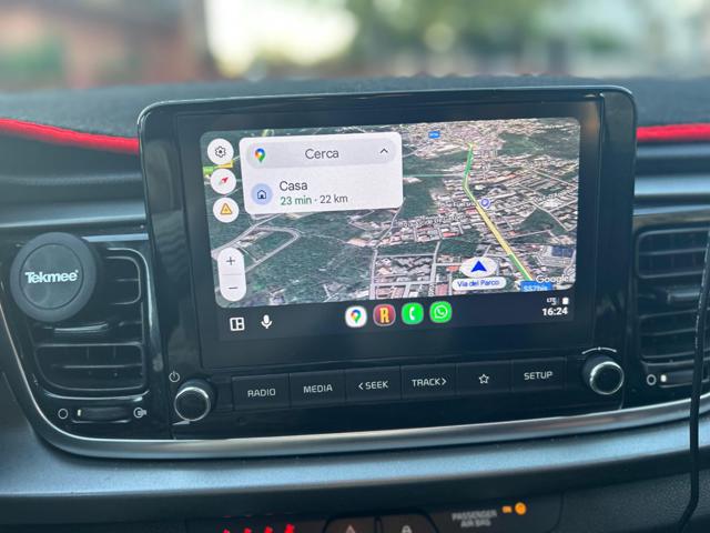 KIA Rio usata, con Sedile posteriore sdoppiato