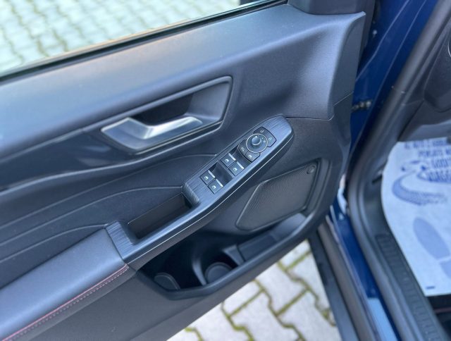 FORD Kuga usata, con Boardcomputer