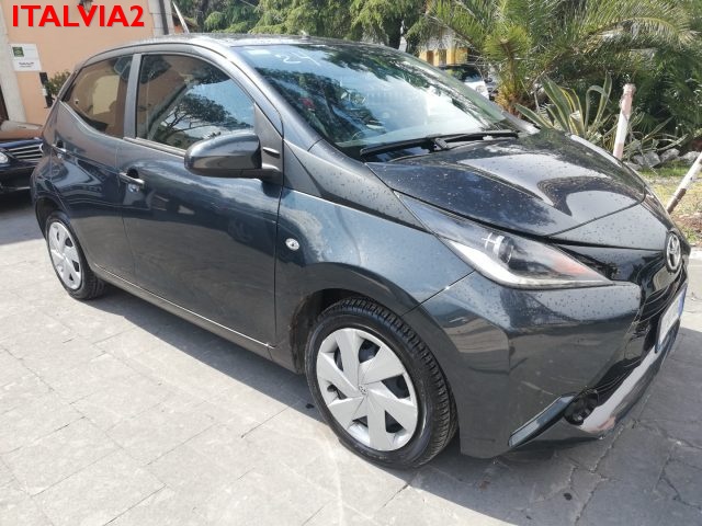 TOYOTA Aygo usata, con ABS