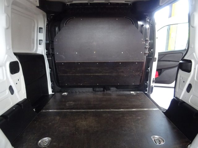 FIAT Doblo usata, con Filtro antiparticolato