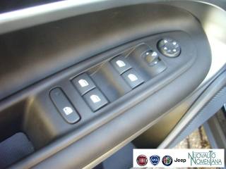 JEEP Avenger usata, con Volante in pelle