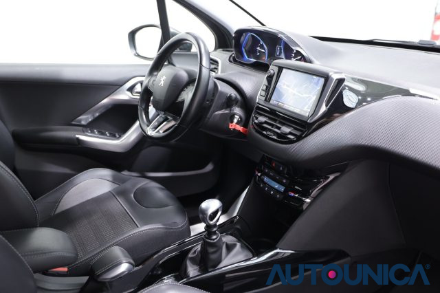 PEUGEOT 2008 usata, con Climatizzatore