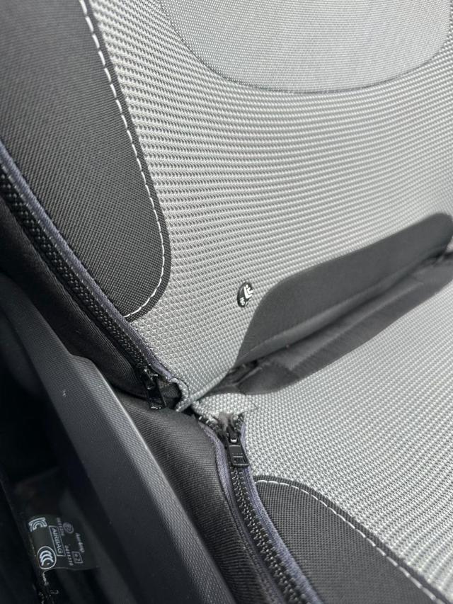 RENAULT Captur usata, con Sistema di navigazione