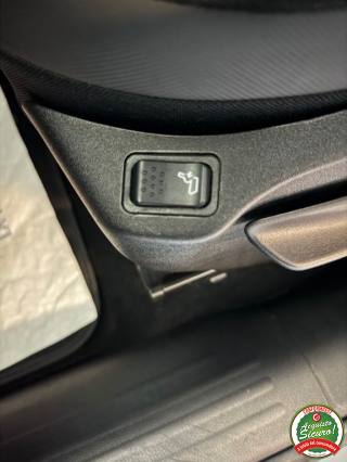 JEEP Renegade usata, con USB