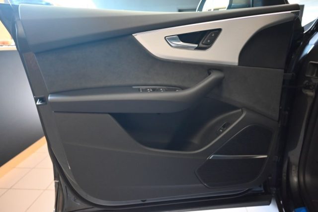 AUDI Q8 usata 37