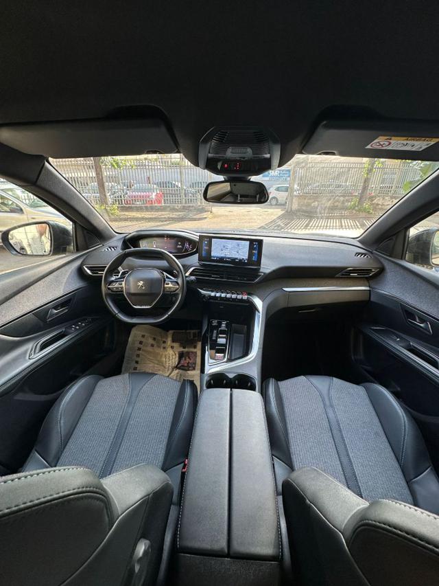 PEUGEOT 3008 usata, con Autoradio digitale