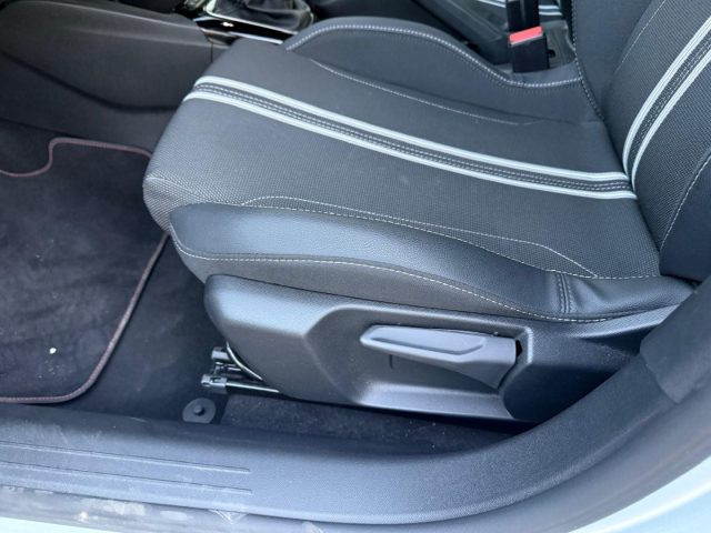 OPEL Corsa usata, con Sensore di luce