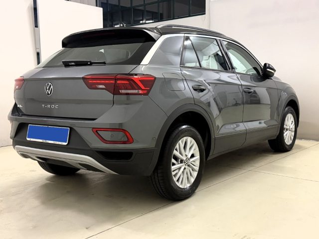 VOLKSWAGEN T-Roc usata, con Alzacristalli elettrici